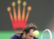 开云在线直播-澳网鏖战美网，梅德韦杰夫带队取胜