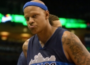 开云体育app-洛瑞伤愈复出，猛龙再次强势崩盘