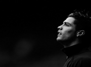 开云官方app入口-跨界风暴，当黄蜂强压骑士，莫兰特在F1赛道接管年度争冠