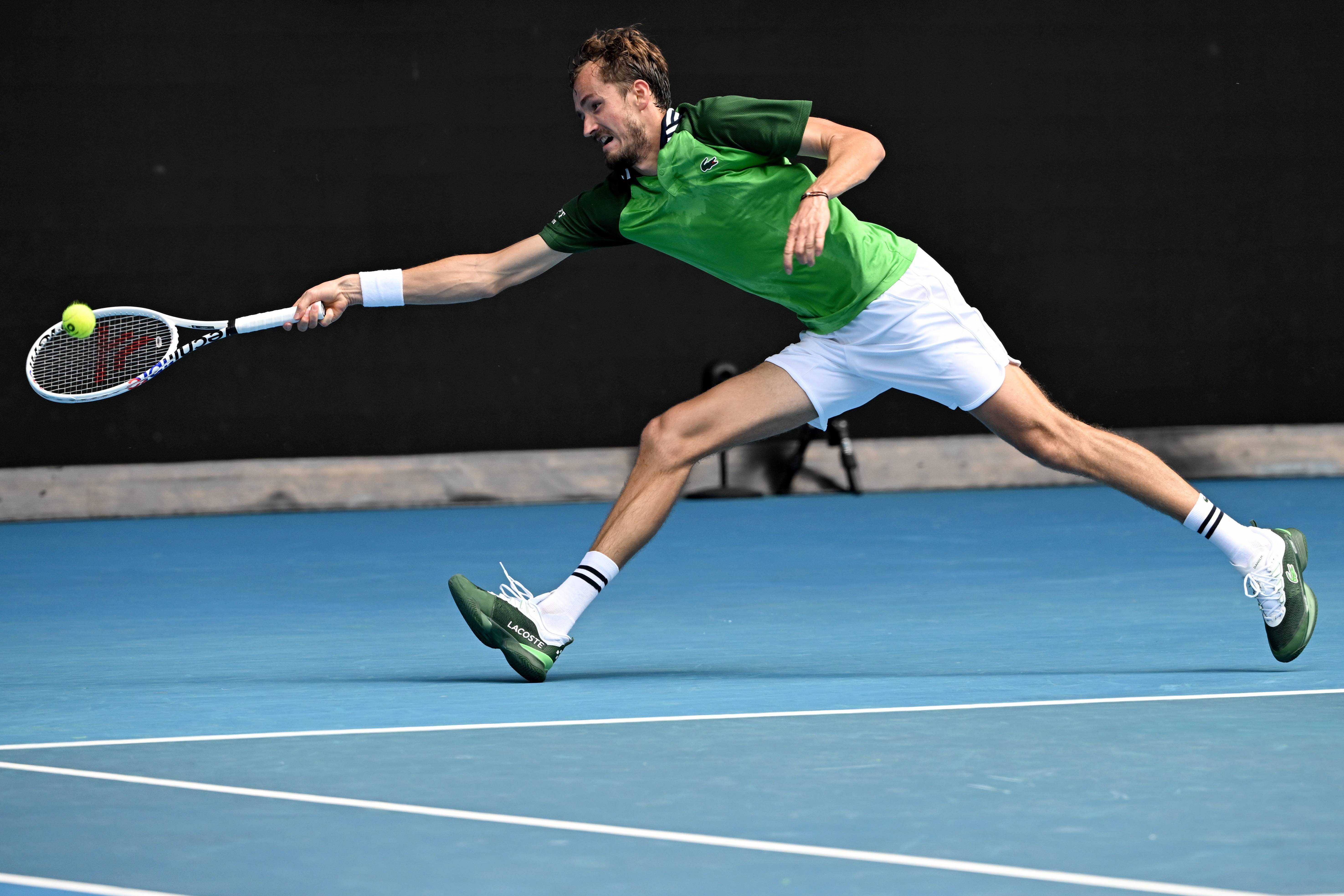 年终总决赛绝杀澳网,梅德韦杰夫高光表现 年终总决赛绝杀澳网,梅德韦杰夫高光表现