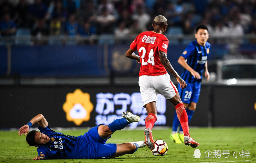 关于江苏苏宁击败广州恒大全取三分继续追赶领头羊的信息 关于江苏苏宁击败广州恒大全取三分继续追赶领头羊的信息