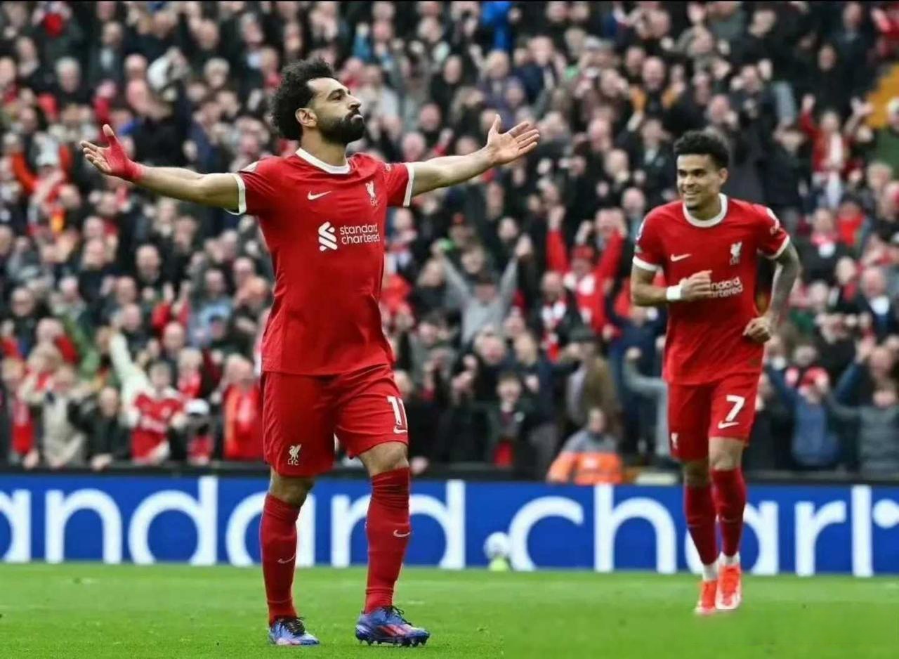 包含布莱顿继续保持不败，豪取分升至积分榜前列的词条