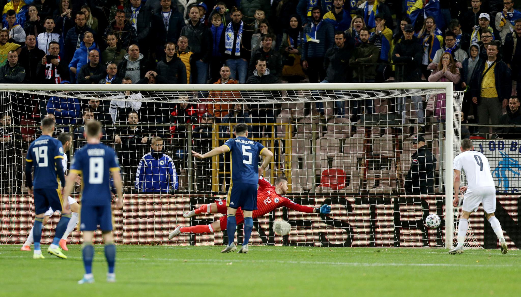 包含意外发生！欧预赛急转直下锦囊揭秘的词条