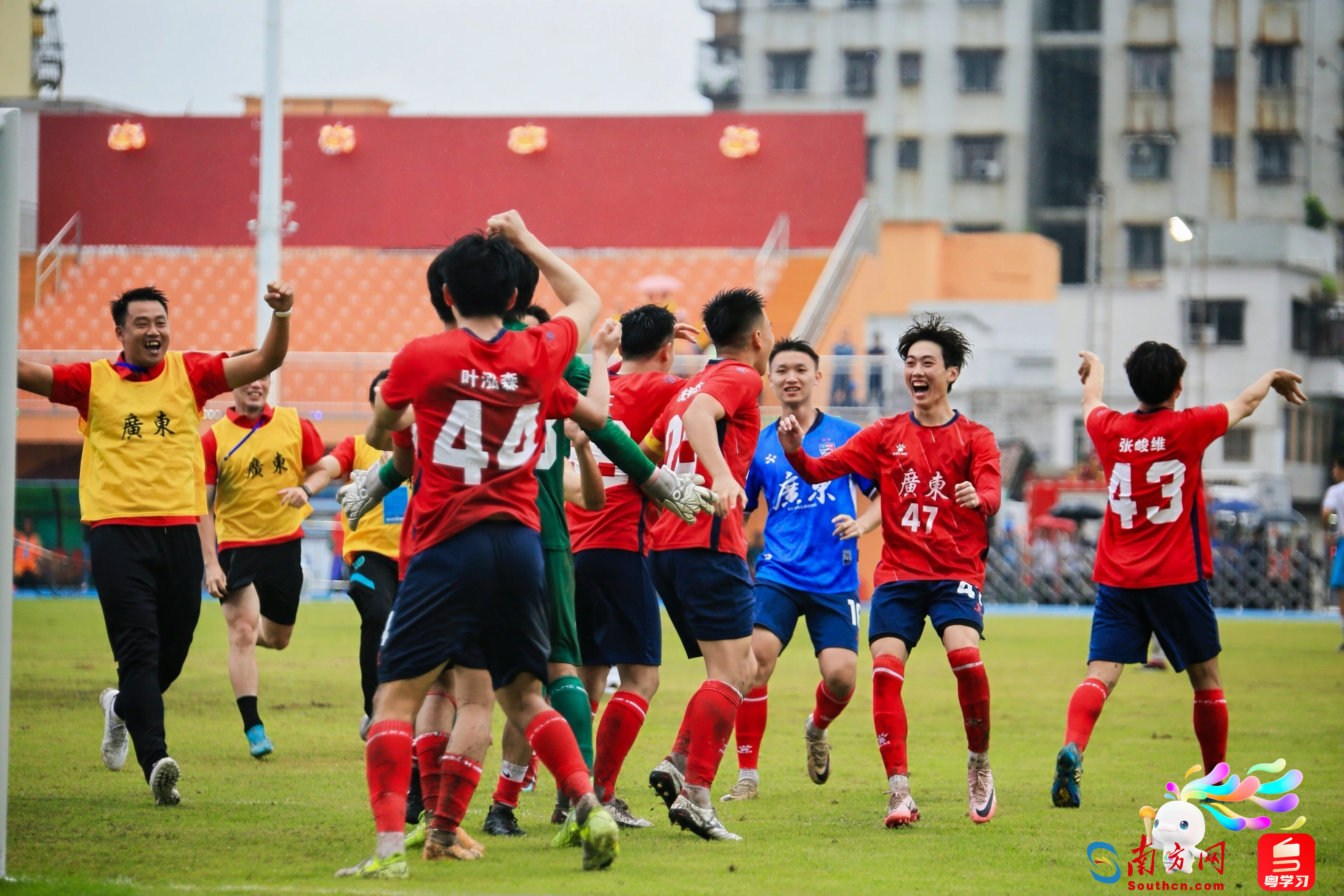 包含广东队准备参加全明星赛展示球技的词条 包含广东队准备参加全明星赛展示球技的词条