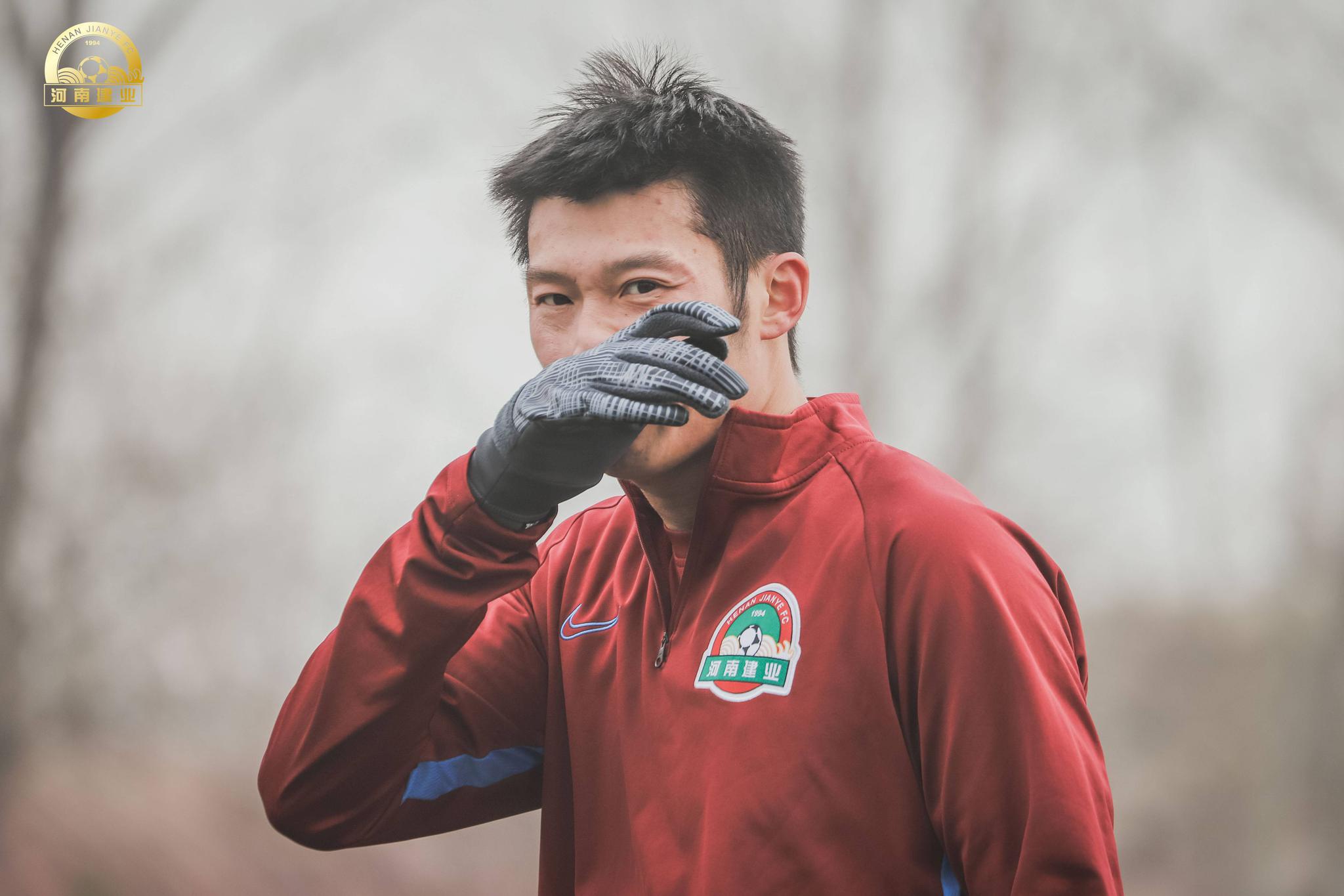 伊朗波斯波利斯俱乐部备战备战，信心满满的简单介绍