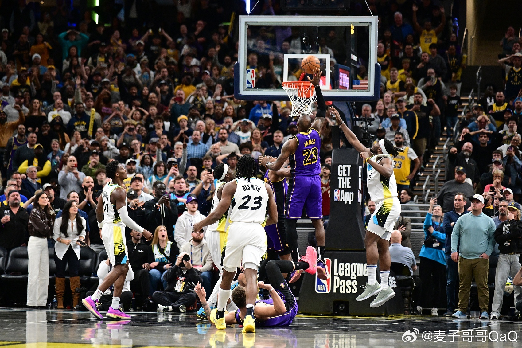 湖人逆转步行者，詹姆斯打败安东尼