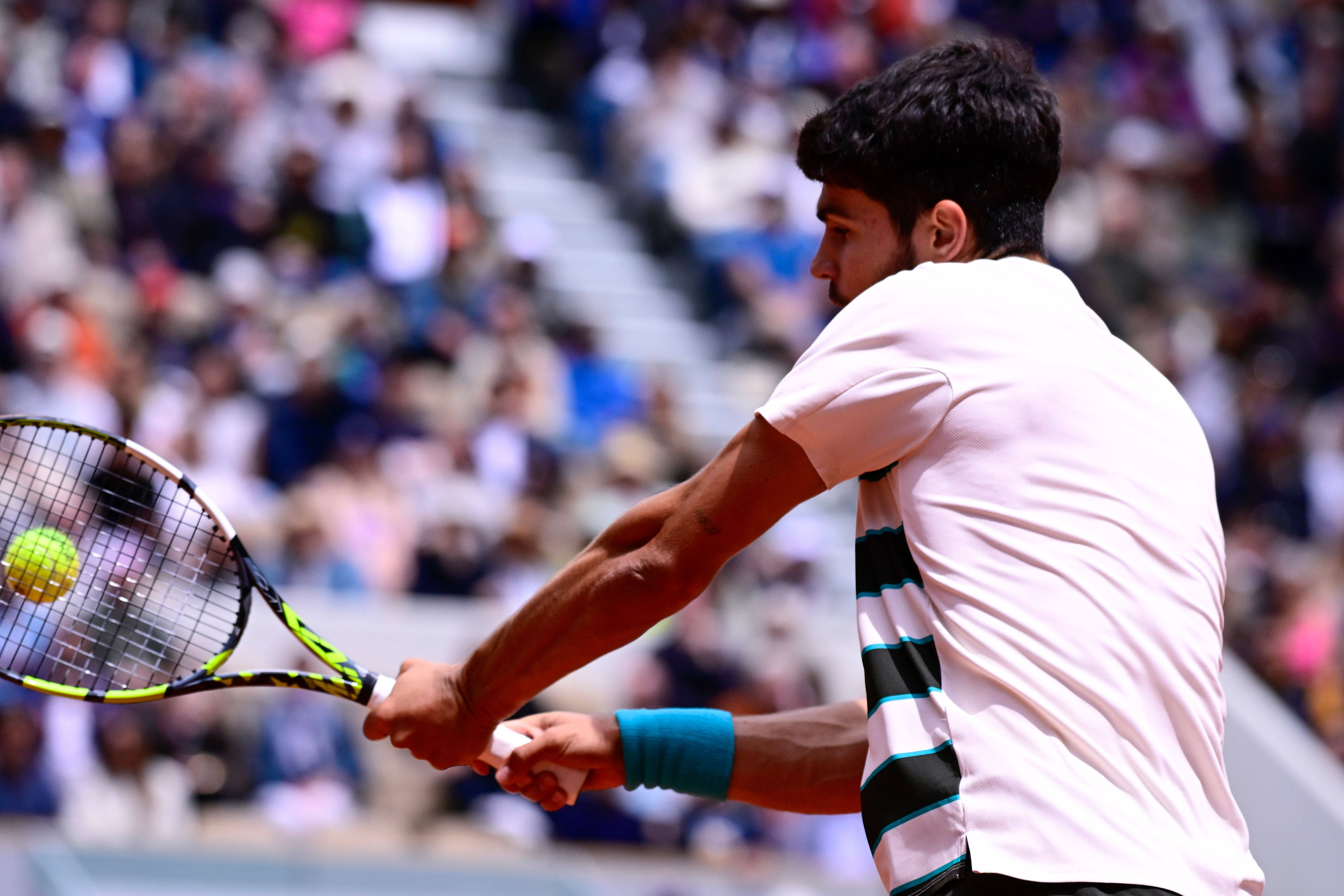 法国网球队血洗西班牙网球队，阿尔卡拉斯打破历史纪录的简单介绍